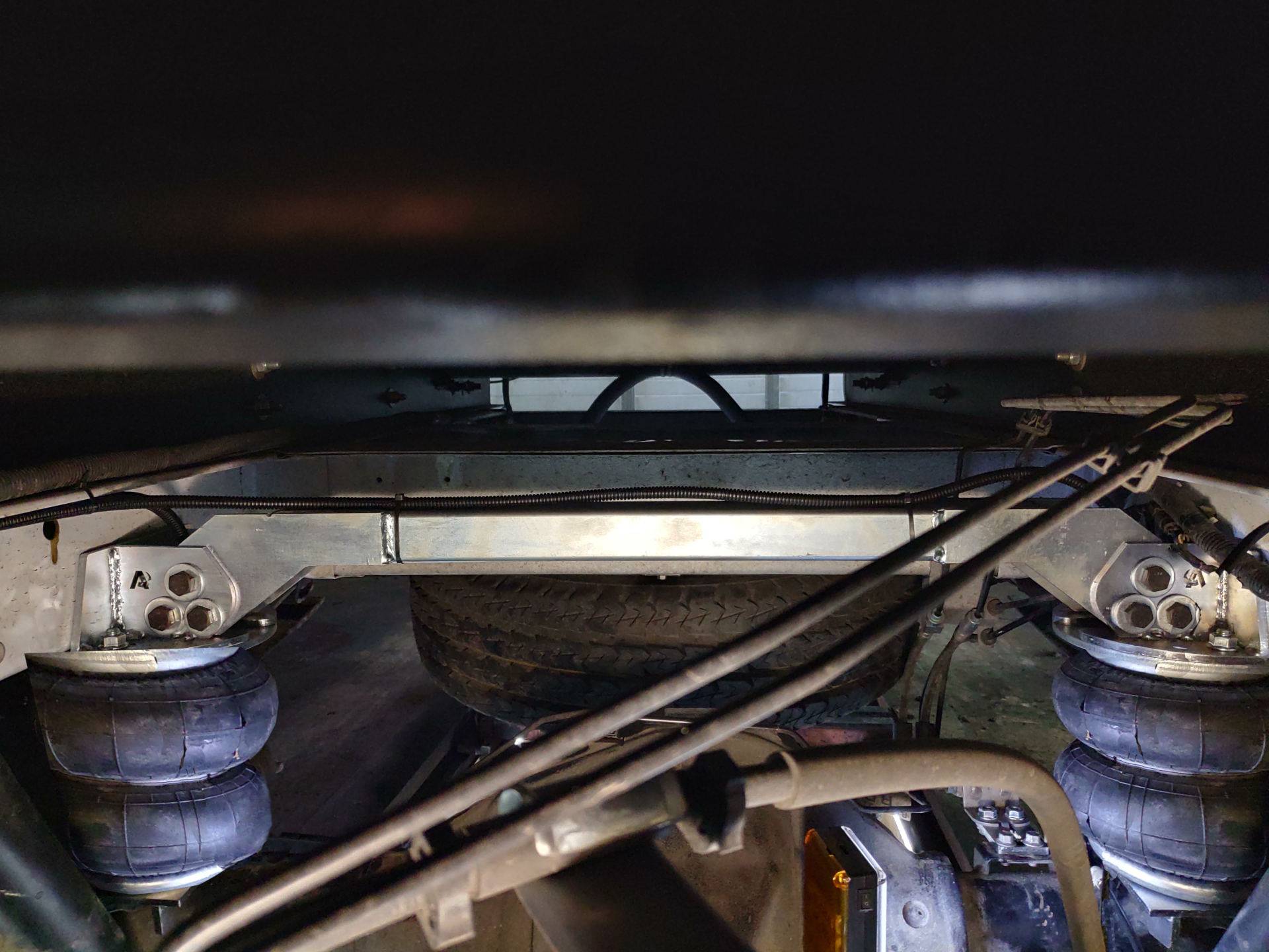 Как сделать ремонт пневмоподвески на volkswagen touareg? все расписано в статье renoshka.ru