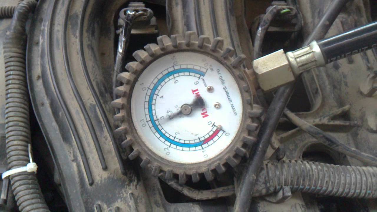 Чем измеряют давление масла в двигателе