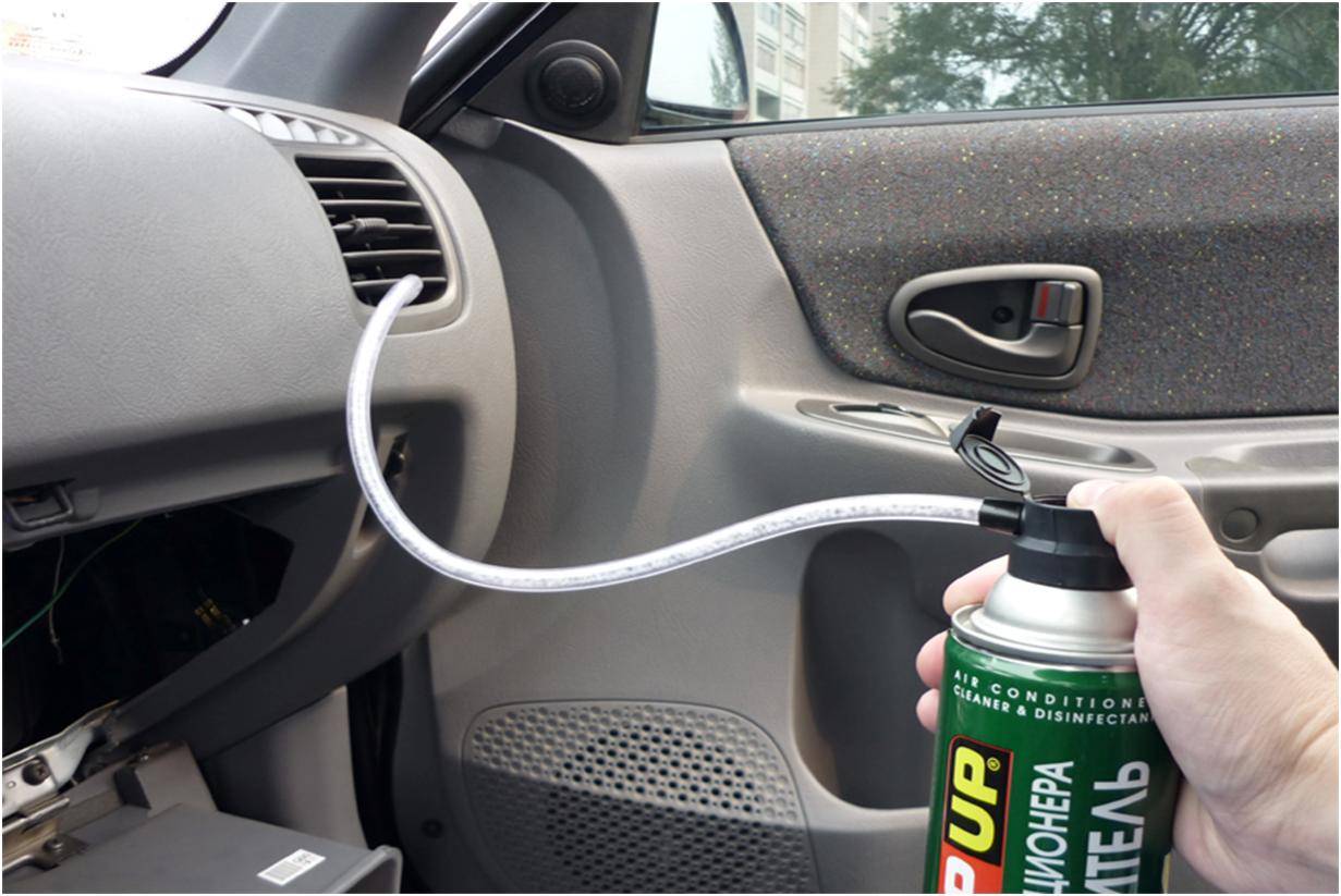 Как самому почистить кондиционер в автомобиле