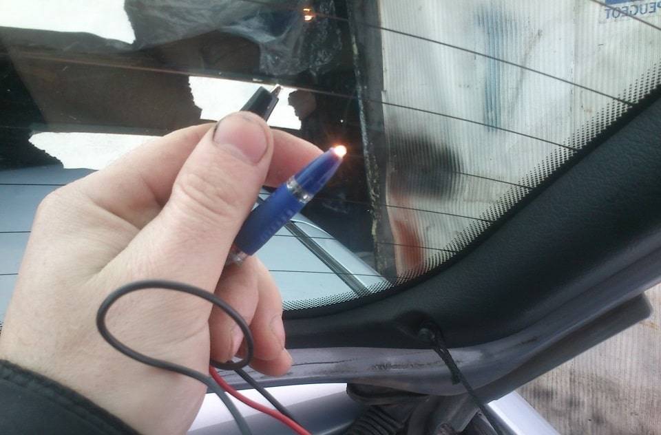 Восстановление нитей обогрева заднего стекла автомобиля