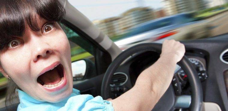 Как преодолеть страх водить машину?