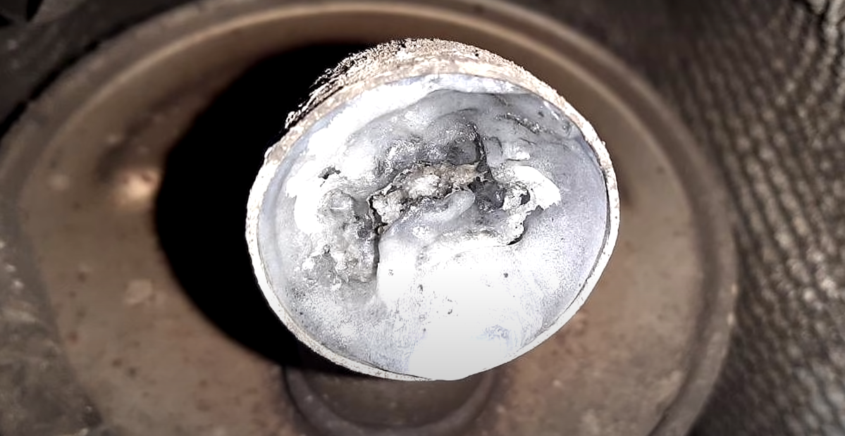 Замерзла вода в трубах — что делать? 8 способов решения проблемы