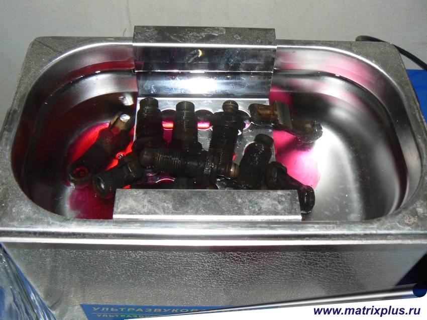 Мазутоотвод: средство для мойки двигателя автомобиля своими руками и технология чистки