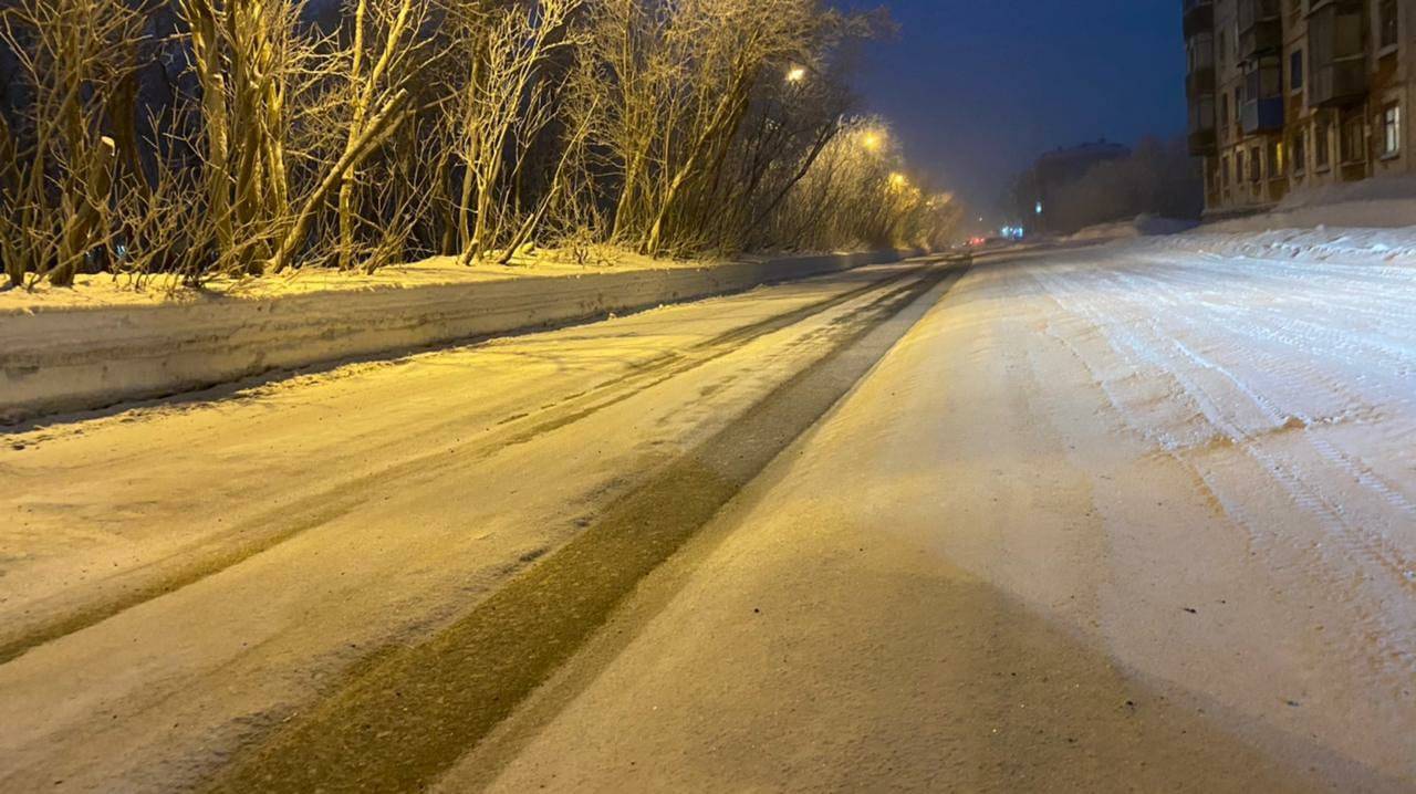 Колейность на дороге: причины, как выехать из колеи зимой