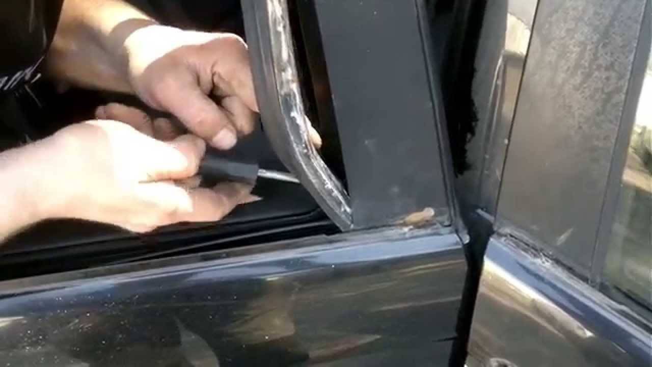 Как приклеить молдинг на дверь авто — чем правильно прикрепить и установить накладку
