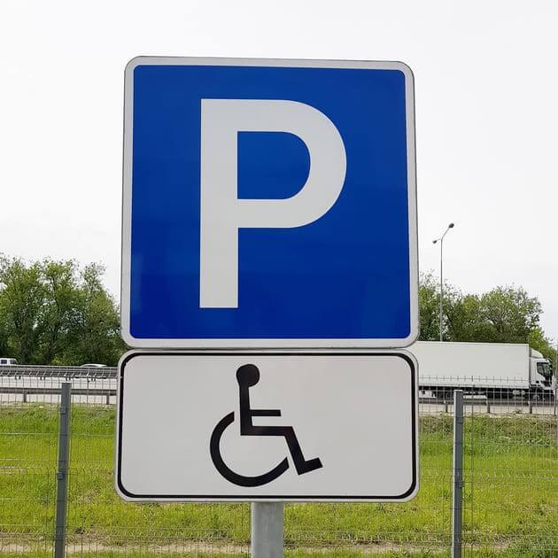 Штраф за парковку на инвалидном месте в 2021 году
