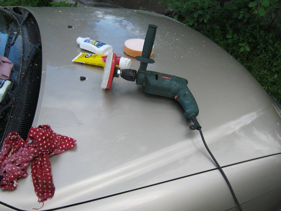 Как правильно отполировать машину своими руками: чем очистить кузов автомобиля перед полировкой?