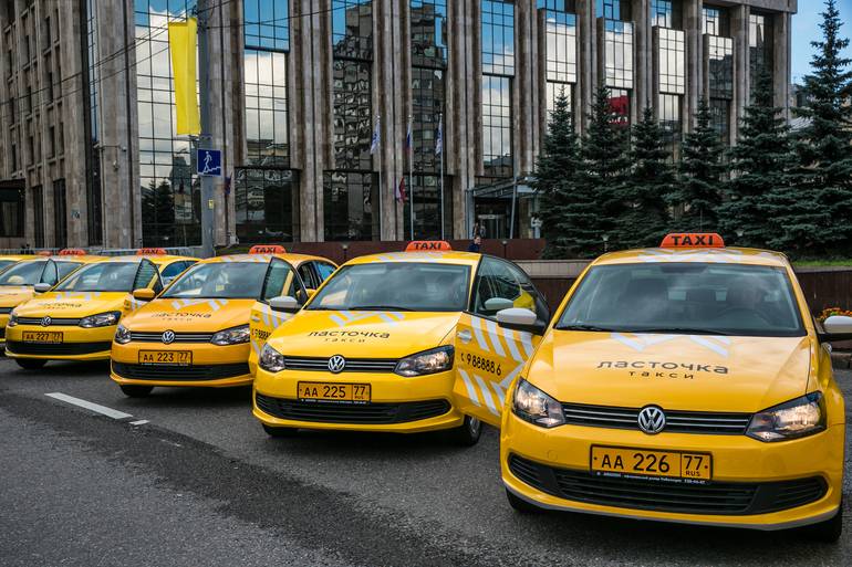 24 самых лучших автомобилей для такси