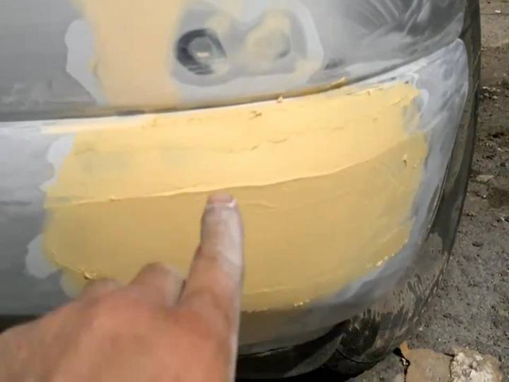 Как покрасить бампер авто баллончиком самому