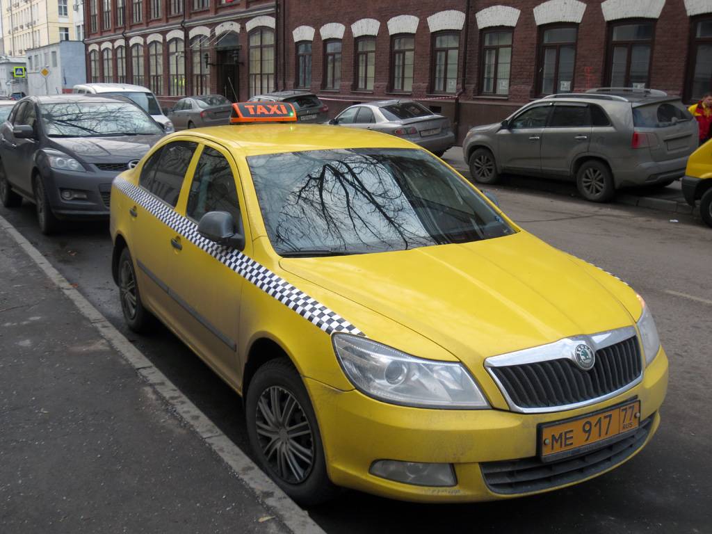 Какие машины подходят для работы в такси без проблем