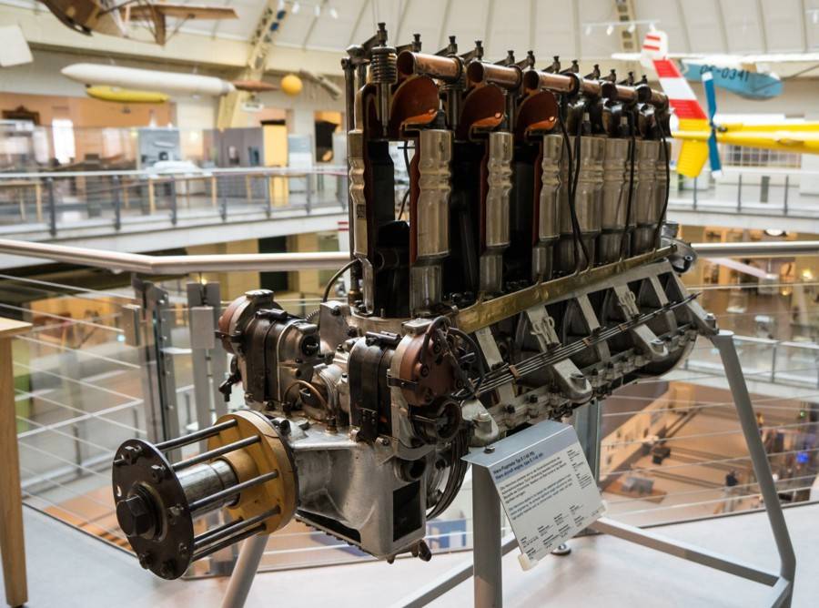 Топ-10 самых больших и мощных двигателей в мире