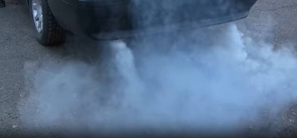 Белый дым из выхлопной трубы причины дизель